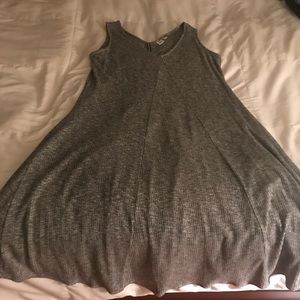 Sleeveless fall dress